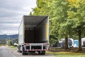 How Dear John Delivers, Sets Up, and Picks Up Trailers&nbsp;| Dear John Trailer Rentals